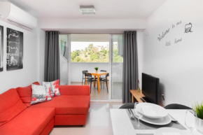 DANA II Eurogolf, vistas, wifi, piscina y parking, Benalmadena